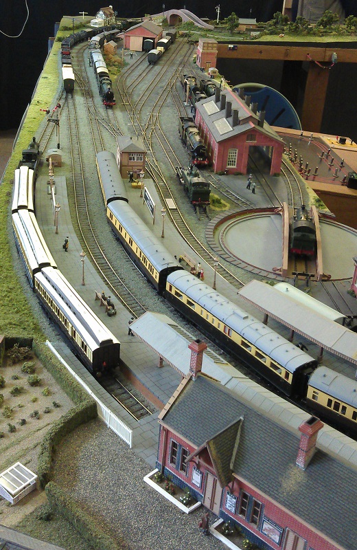 Bradbury Junction  Fordingbridge - April 2014 5