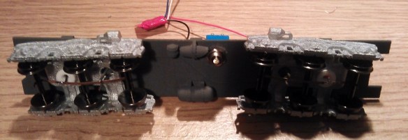 HO UP Tender Chassis Switch 2