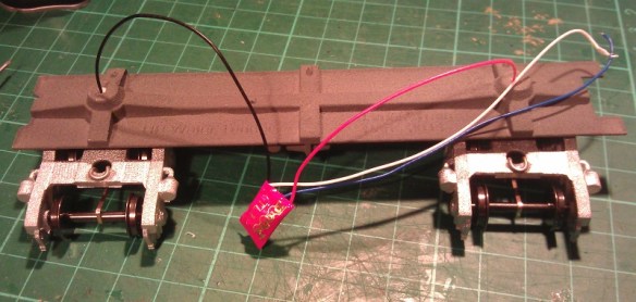 HO UP Tender Power Pickup 19