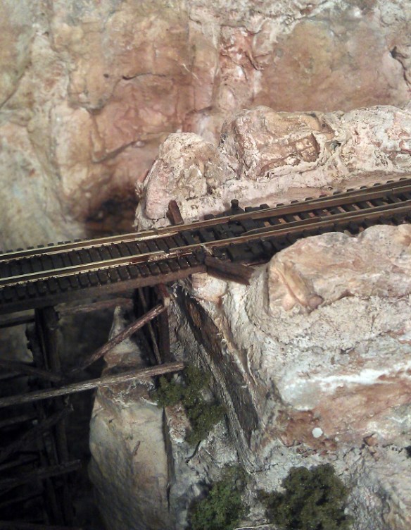 Baslisting at edges 3