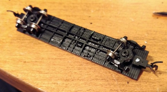 Micro-Trains Body Mount Coupler Fitting 26