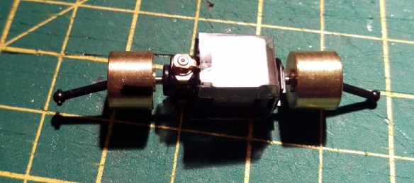 Bacmann F7 DCC Install 11