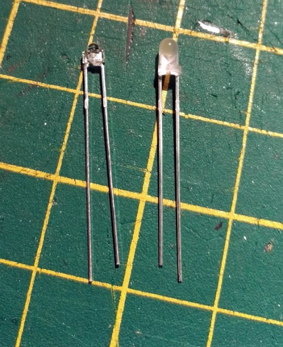 Bacmann F7 DCC Install 19