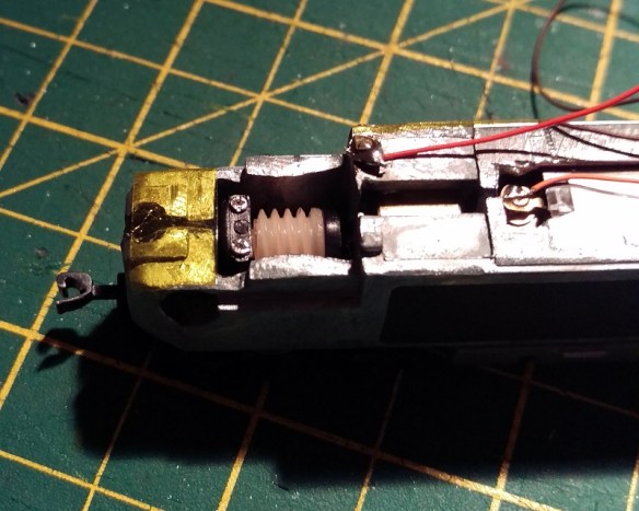 Bacmann F7 DCC Install 24