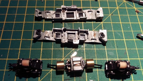 Bacmann F7 DCC Install 5